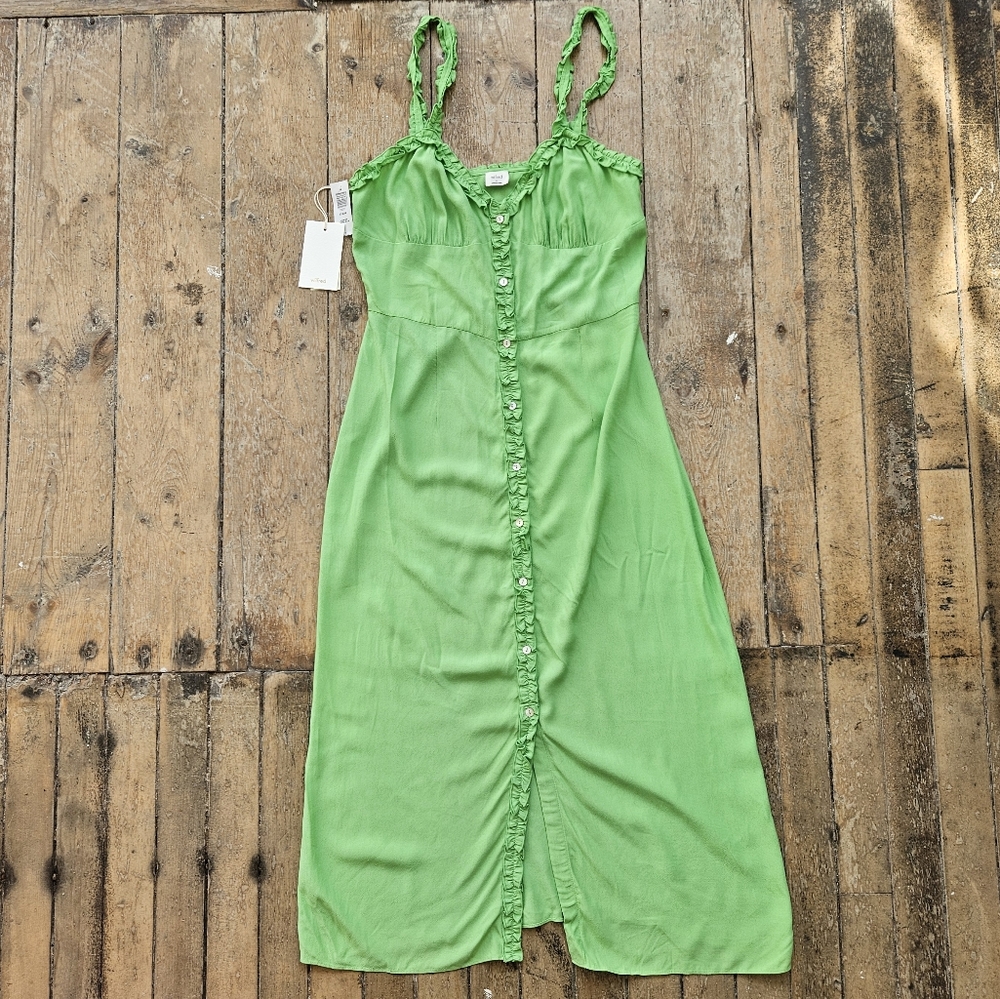 NWT Wilfred - Aritzia Green Dress